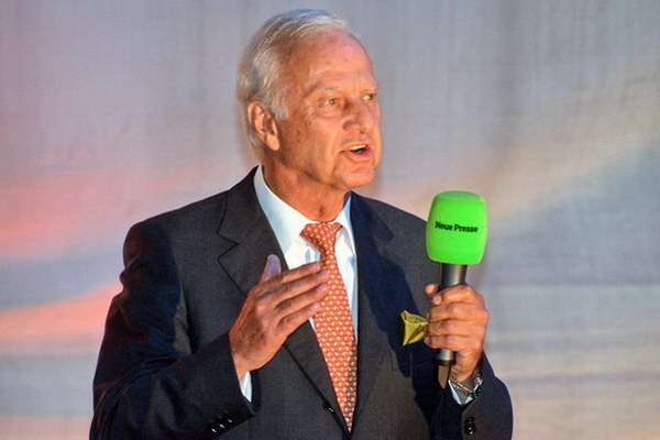 100J_Stadthalle   136.jpg